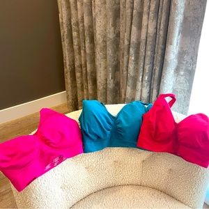 Rhonda Shear bras w pads